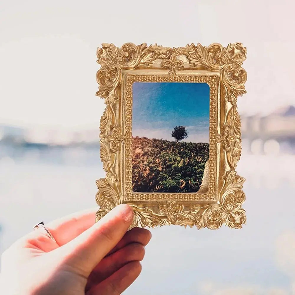 Wall Decoration Vintage Golden Retro Photo Frame