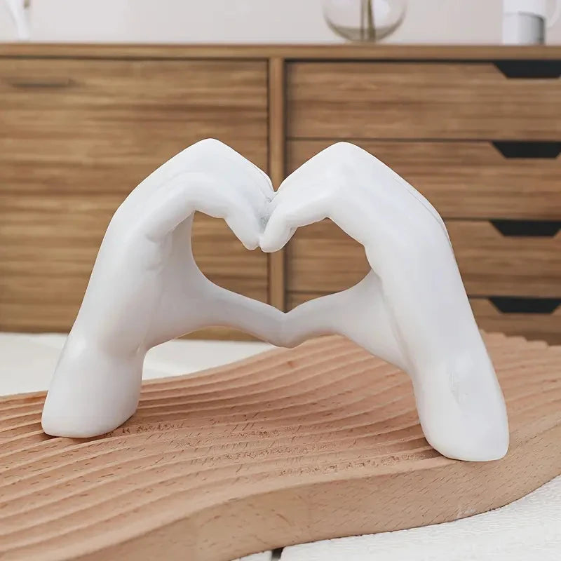 Resin Love Gesture Statues Sculptures Desktop Ornament Sculpture