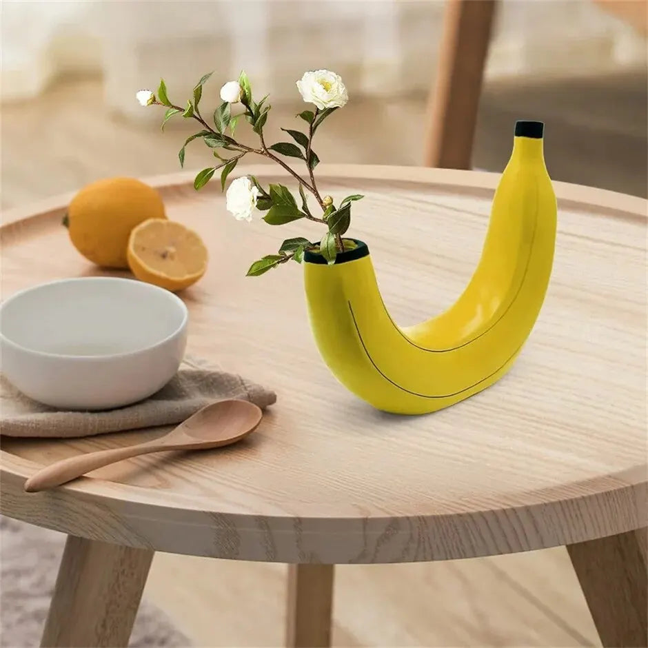 Banana Vase Resin Flower Vase Cute Banana Shape Tabletop Decorative Vase