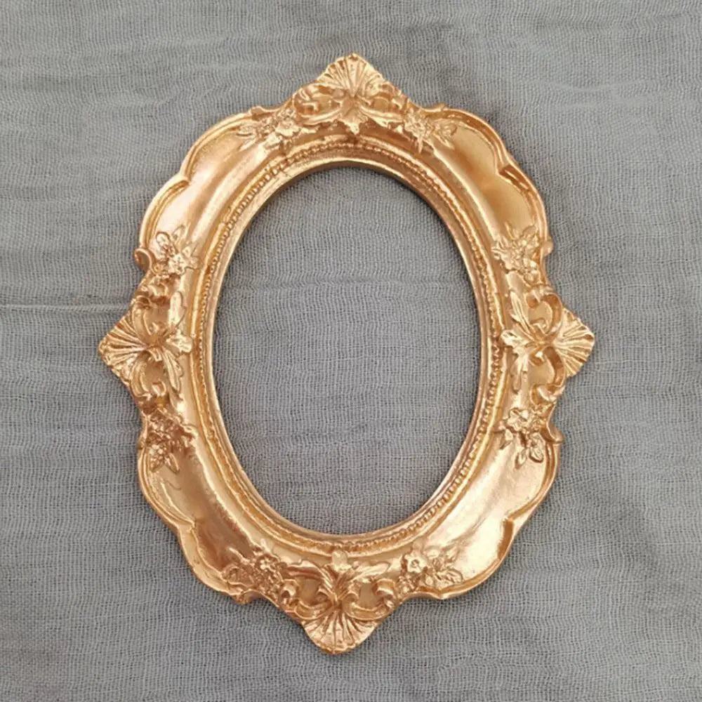Wall Decoration Vintage Golden Retro Photo Frame